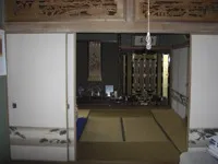 再生前の床の間、仏間。